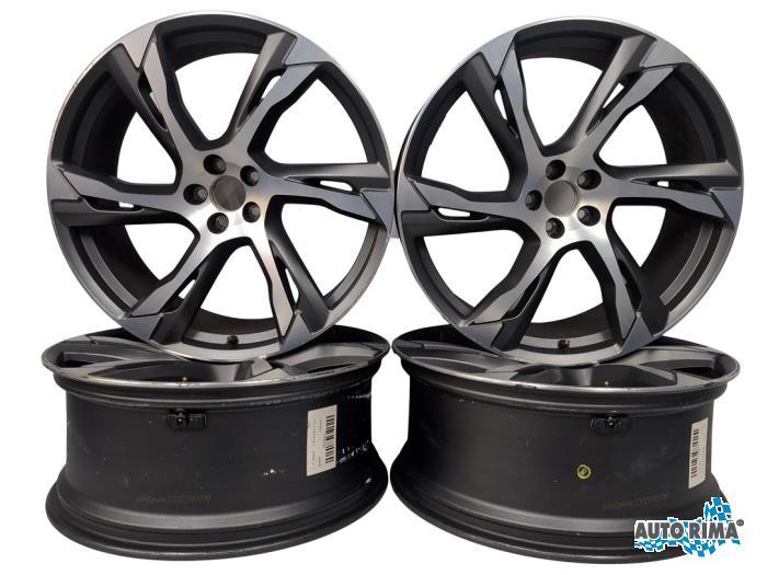 Sportvelgen Set van een Volvo XC90, Gebruikt, -, -, Ophalen of Verzenden