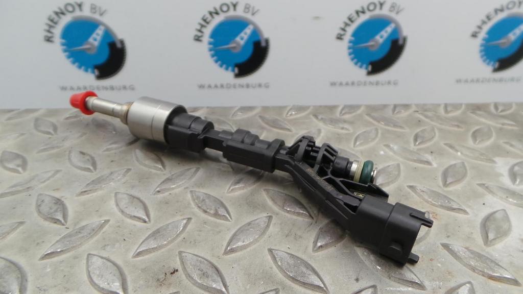 FORD FOCUS C MAX BRANDSTOF INJECTOR / VERSTUIVER 2015, Ophalen of Verzenden, Gebruikt, Stiba lid
