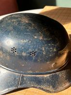 Wo2- Duitse M38 Luftschutze helm, Verzamelen, Ophalen of Verzenden, Duitsland, Helm of Baret