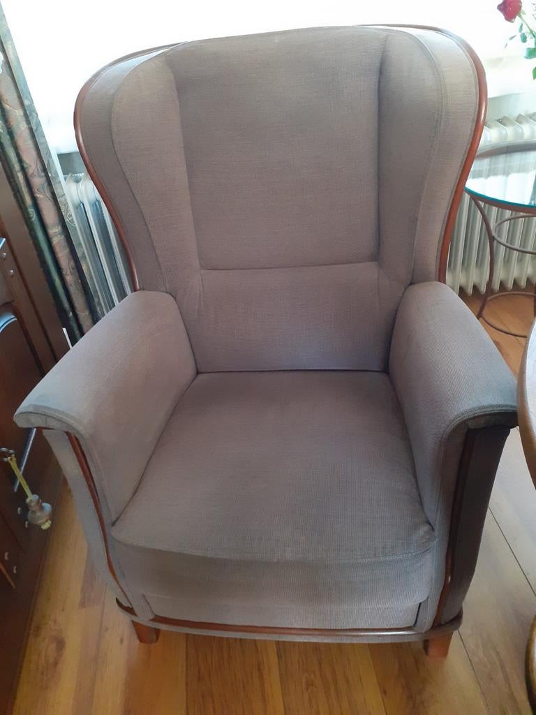 Oor fauteuil., Huis en Inrichting, Fauteuils, Ophalen, Gebruikt, 50 tot 75 cm, Hout