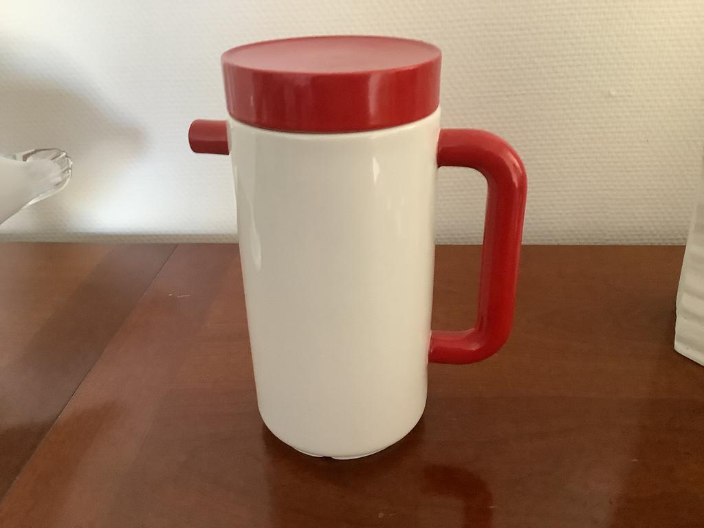 Vintage koffiekan Melitta jaren 60, Huis en Inrichting, Keuken | Servies, Ophalen of Verzenden, Zo goed als nieuw, Overige stijlen