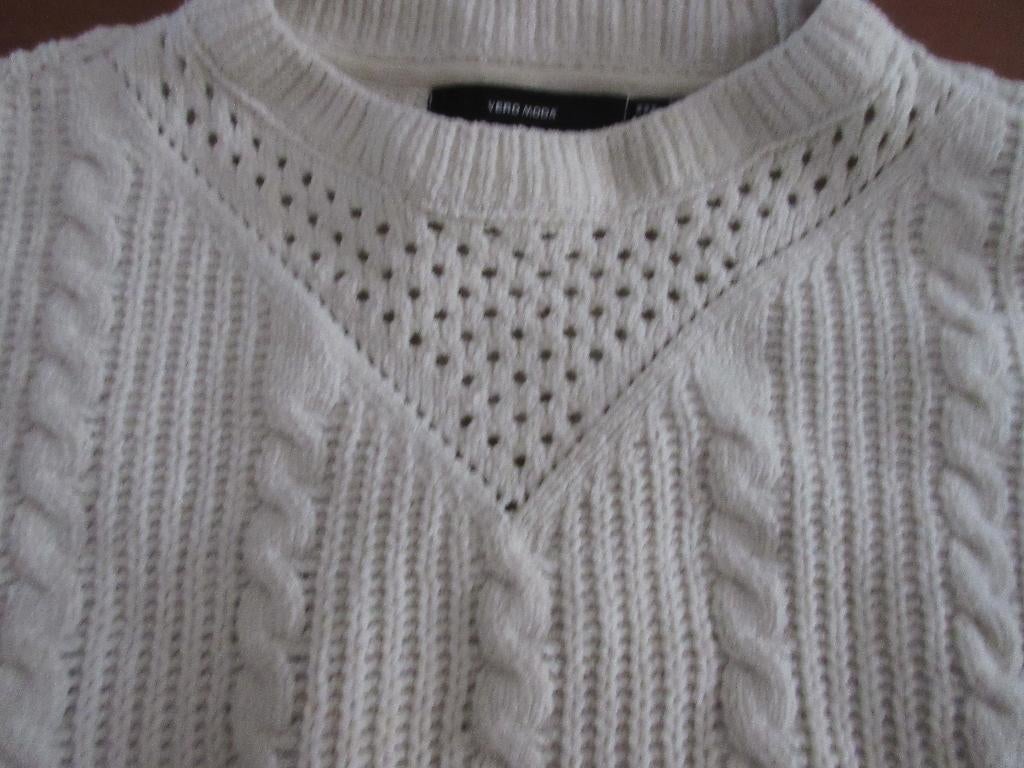 Écru gebreide trui met kabels en ajour van Vero Moda maat M, Kleding | Dames, Truien en Vesten, Ophalen of Verzenden, Zo goed als nieuw