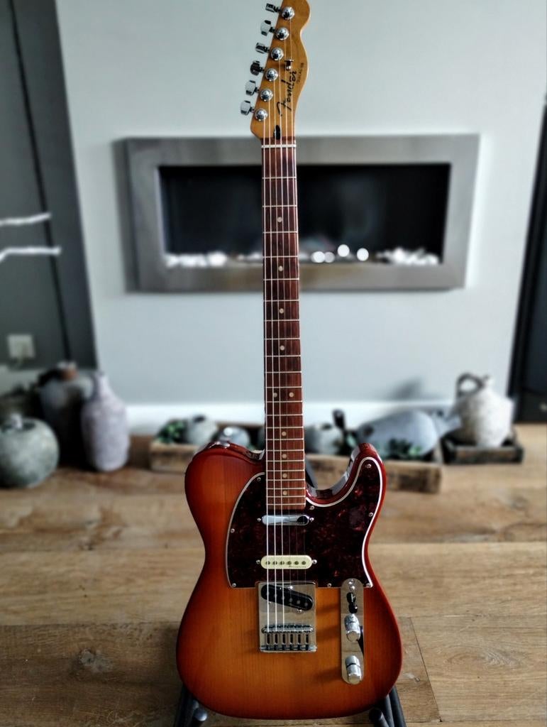 Fender Player Plus Nashville Tele Sienna Sunburst - Nieuwsta, Muziek en Instrumenten, Ophalen of Verzenden, Zo goed als nieuw