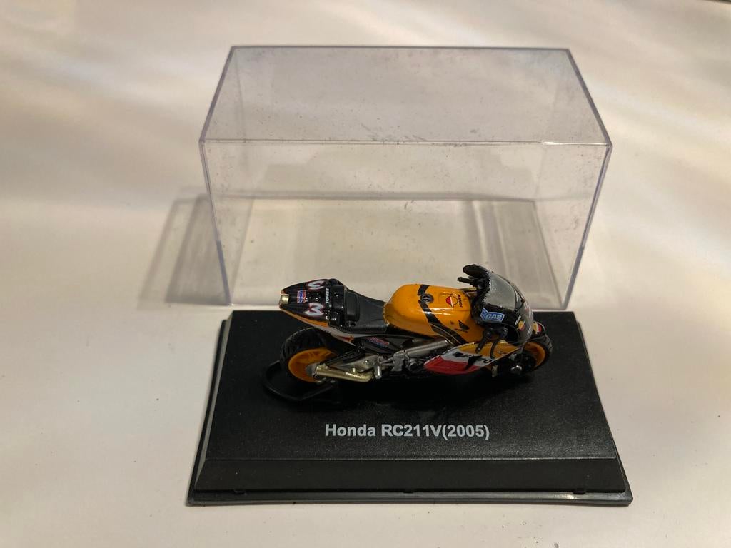 Honda rc211v 2005, Ophalen of Verzenden, Nieuw, Motoren