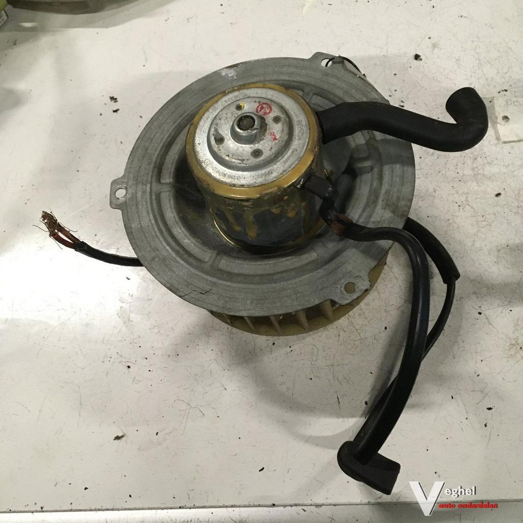 Mercedes W116 450 SE 1976   Kachelmotor, Gebruikt, -, -, Ophalen of Verzenden