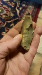 Handbijl vuistbijl biface artefact, Verzamelen, Ophalen of Verzenden