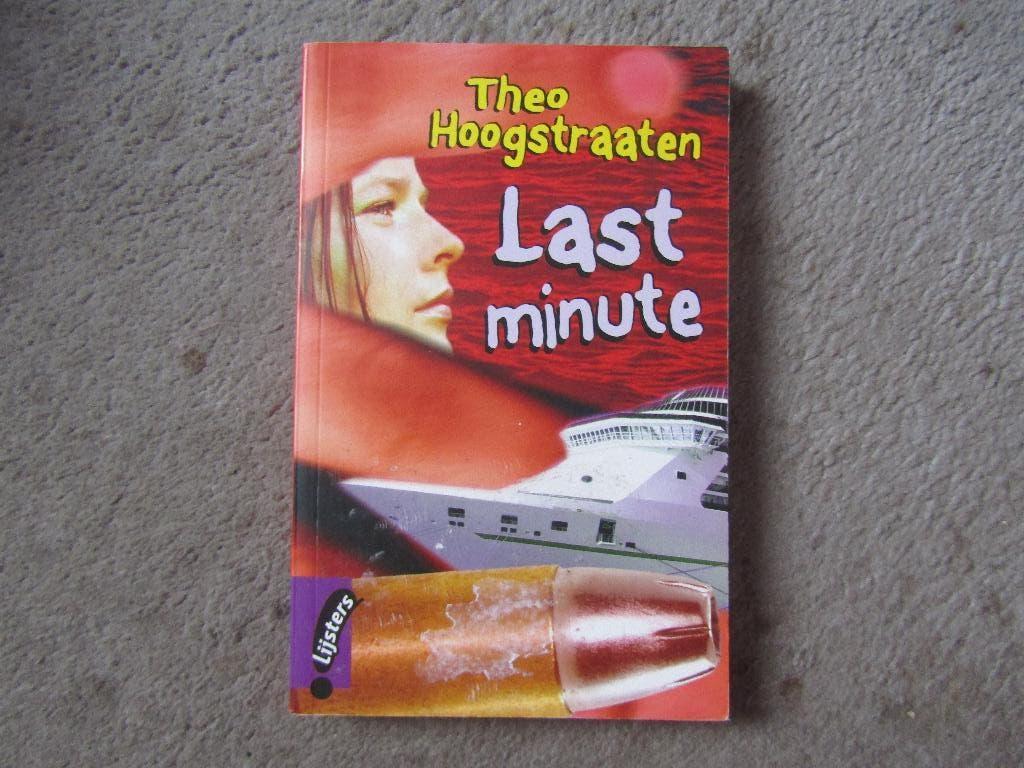 Boek: Last minute, Ophalen of Verzenden, Gelezen, Theo Hoogstraten