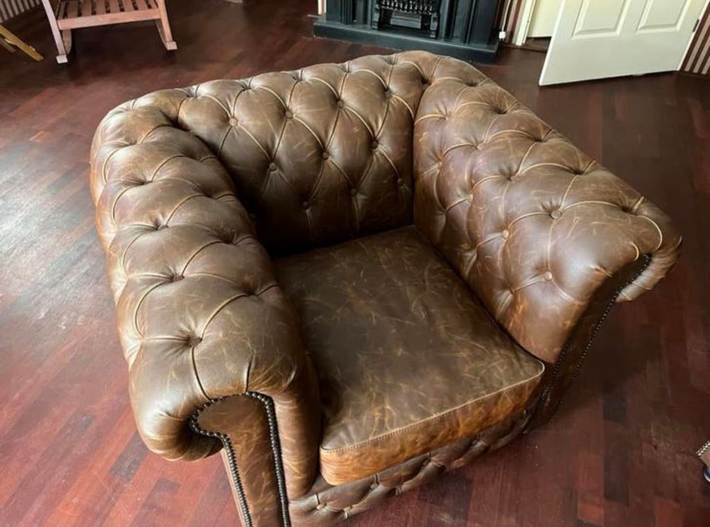 chesterfield fauteuil, Huis en Inrichting, Fauteuils, Ophalen, Zo goed als nieuw, 75 tot 100 cm