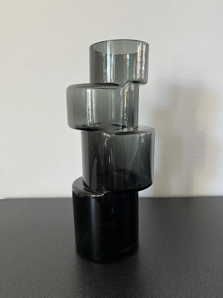 Vase The World Vaas Bandon Grey Nieuw!, Huis en Inrichting, Woonaccessoires | Vazen, Overige kleuren, Nieuw, Ophalen of Verzenden