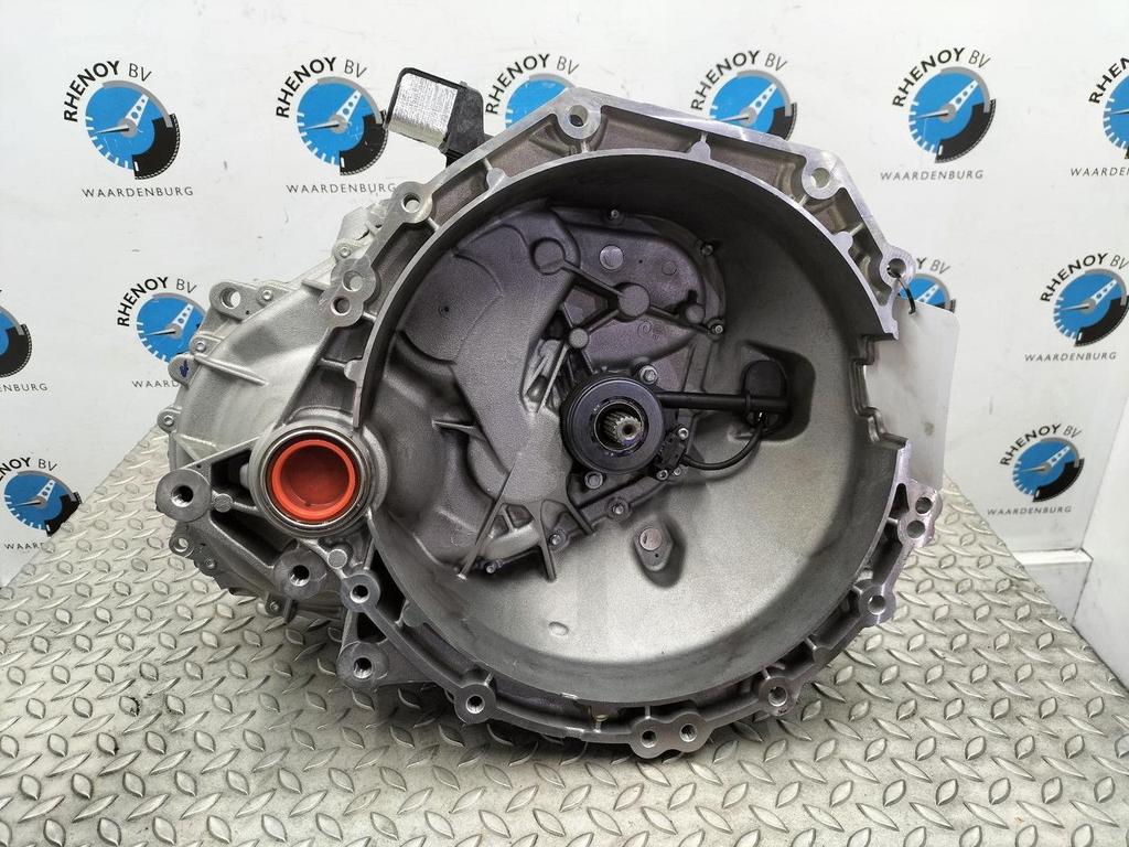 FORD PUMA TRANSMISSIE / VERSNELLINGSBAK 2023, Ophalen of Verzenden, Gebruikt, Stiba lid
