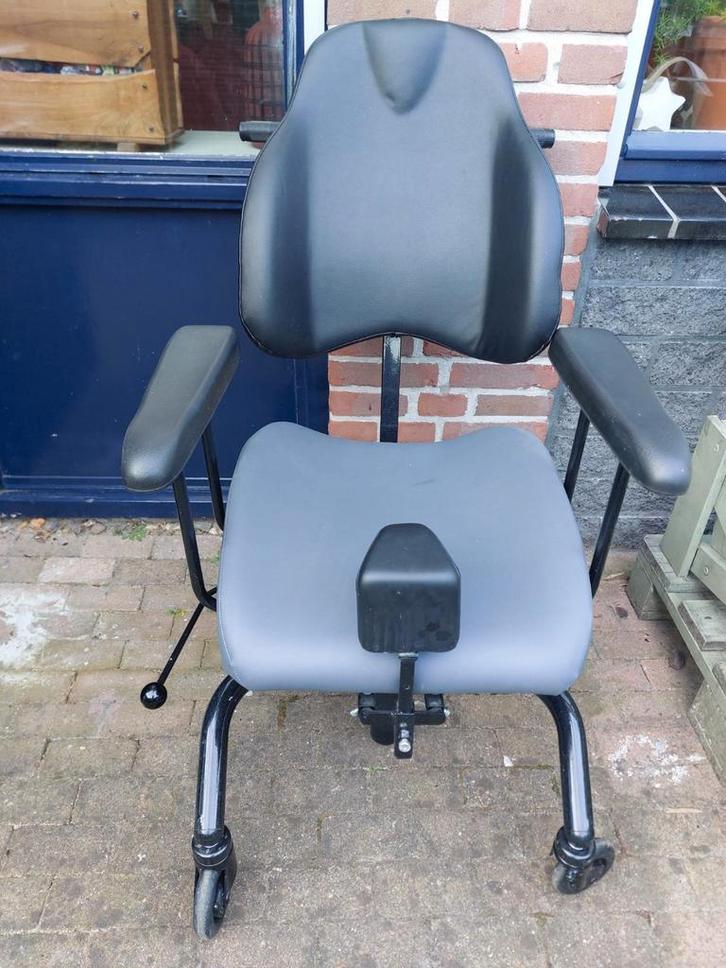 Mercado Trippelstoel, Diversen, Rolstoelen, Elektrische rolstoel, Ophalen