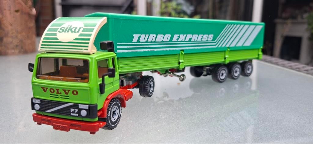 Siku Volvo Turbo Express vrachtwagen. BIEDEN, Ophalen of Verzenden, Groter dan 1:32, Truck, Revell
