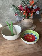 Mooie saladeset: ronde ovenschaal, saladekom, slabestel, Ophalen of Verzenden, Gebruikt, Overige stijlen, Schaal of Schalen