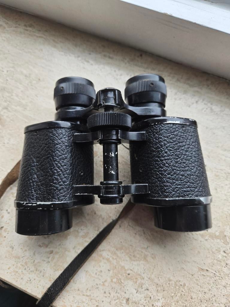 Clarlux 8x30 vintage verrekijker met hoes, Gebruikt, Verzenden, Minder dan 8x, Porro (met knik)