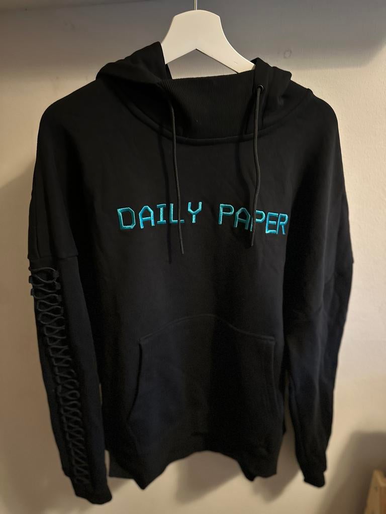 Daily Paper zwarte hoodie met details, Ophalen of Verzenden, Nieuw, Maat 52/54 (L), Zwart