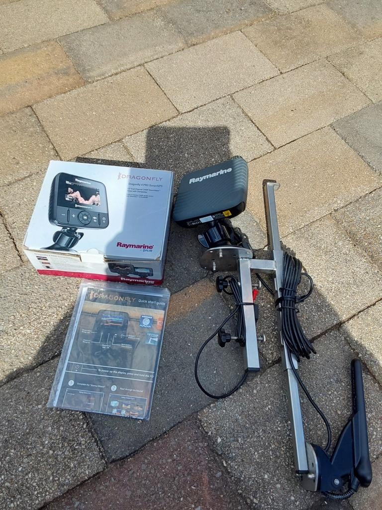 Raymarine Dragonfly-4 PRO, Watersport en Boten, Hengelsport | Karpervissen, Ophalen, Zo goed als nieuw, Overige typen