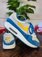 Nike Air Max 1 Signal Blue maat 42,5, Kleding | Heren, Schoenen, Blauw, Nike, Ophalen of Verzenden, Sneakers of Gympen