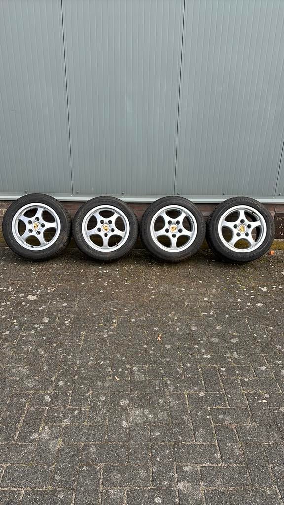 Porsche velgen met michelin banden , n0 codering, Ophalen, Overige, Gebruikt, 16 inch