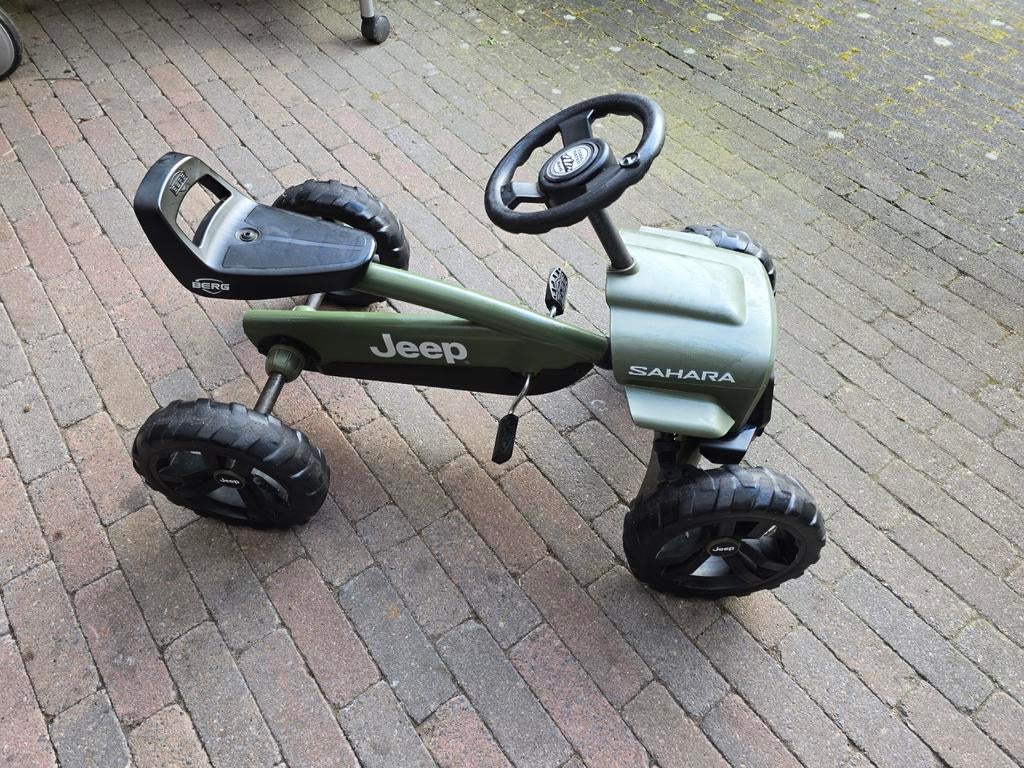 Berg Buzzy Jeep Sahara skelter - Zo goed als nieuw, Kinderen en Baby's, Speelgoed | Buiten | Skelters, Ophalen, Zo goed als nieuw