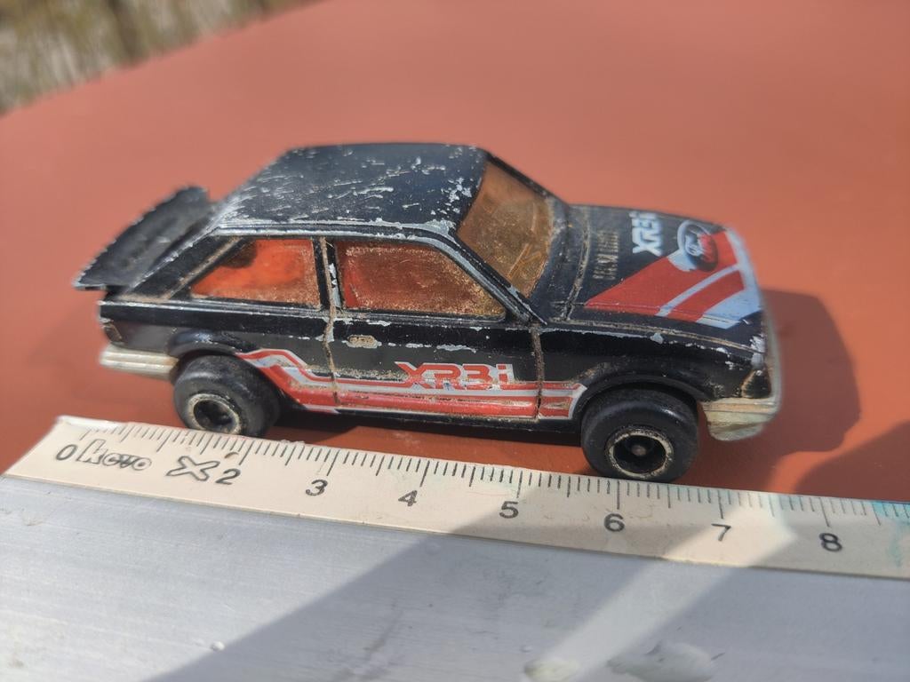 Majorette Ford Escort XR3i - Vintage Speelgoedauto, Ophalen of Verzenden, Gebruikt, Auto, Overige merken