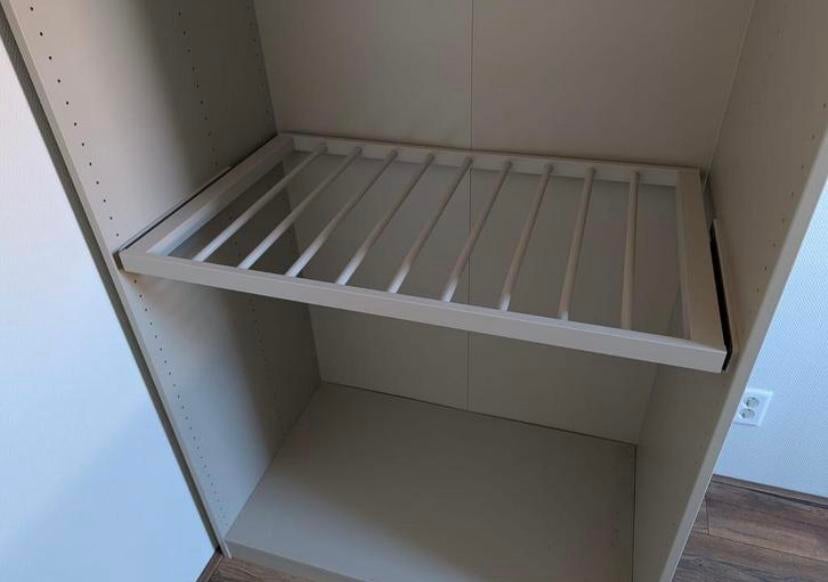 KOMPLEMENT uittrekbare broekhanger – grijsbeige (PAX), Ophalen, 50 tot 100 cm, Zo goed als nieuw, Minder dan 100 cm