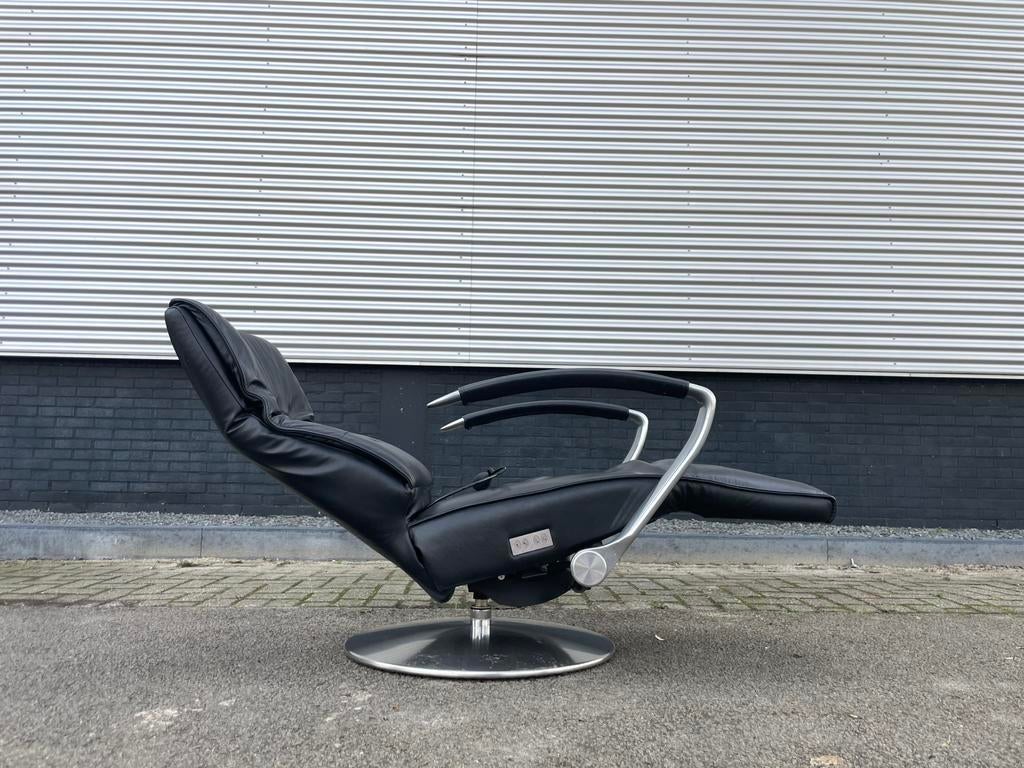 Zwarte leren prominent relax fauteuil / relaxstoel op accu, Huis en Inrichting, Fauteuils, Minder dan 75 cm, Ophalen of Verzenden