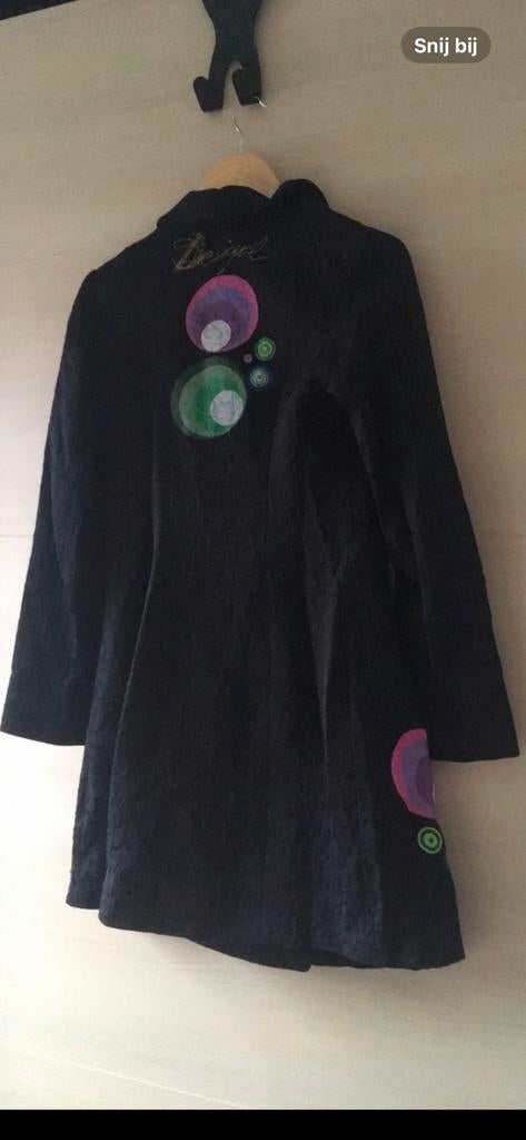 Prachtige nieuwe Desiqual jas, Kleding | Dames, Maat 38/40 (M), Zwart, Ophalen of Verzenden, Zo goed als nieuw