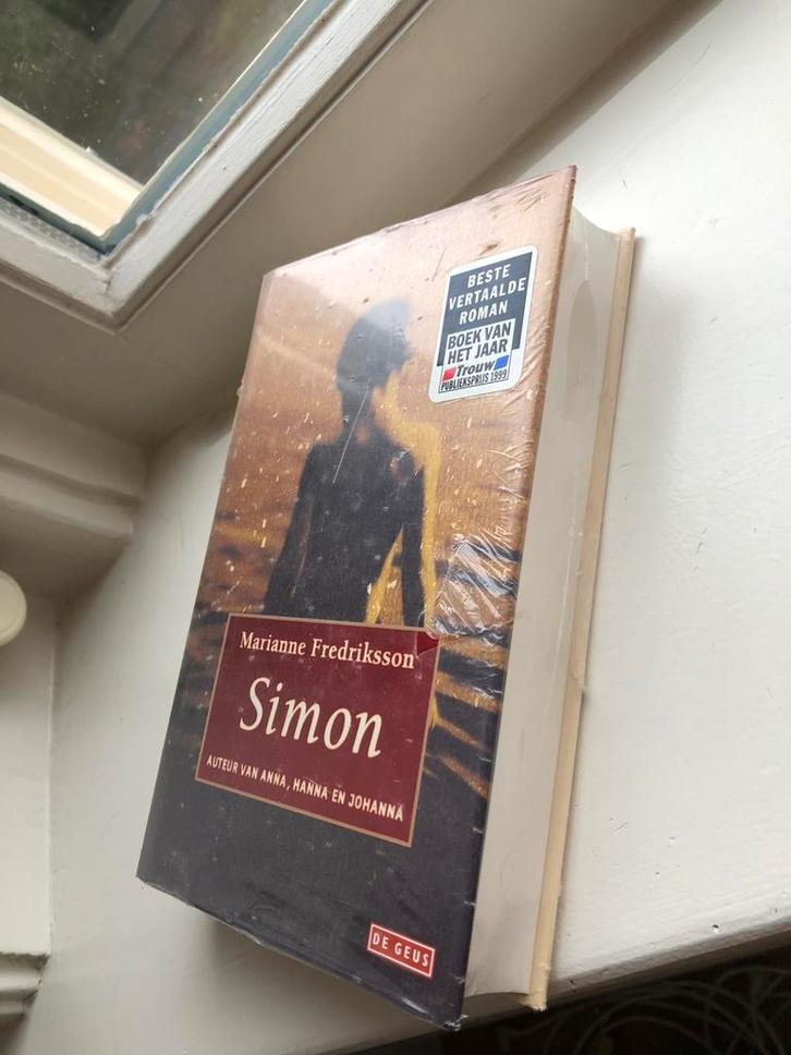Simon, Boeken, Literatuur, Nieuw, Europa overig, Ophalen of Verzenden