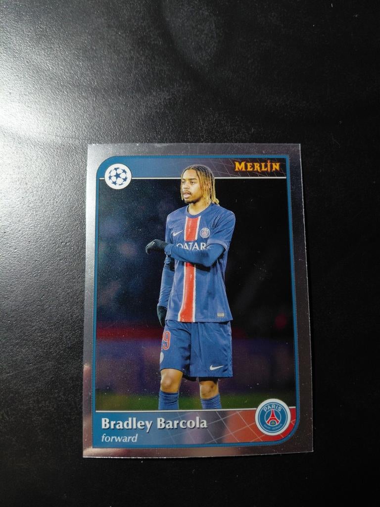 Bradley barcola (psg) topps chrome merlin, Ophalen of Verzenden, Nieuw, Buitenlandse clubs, Spelerskaart