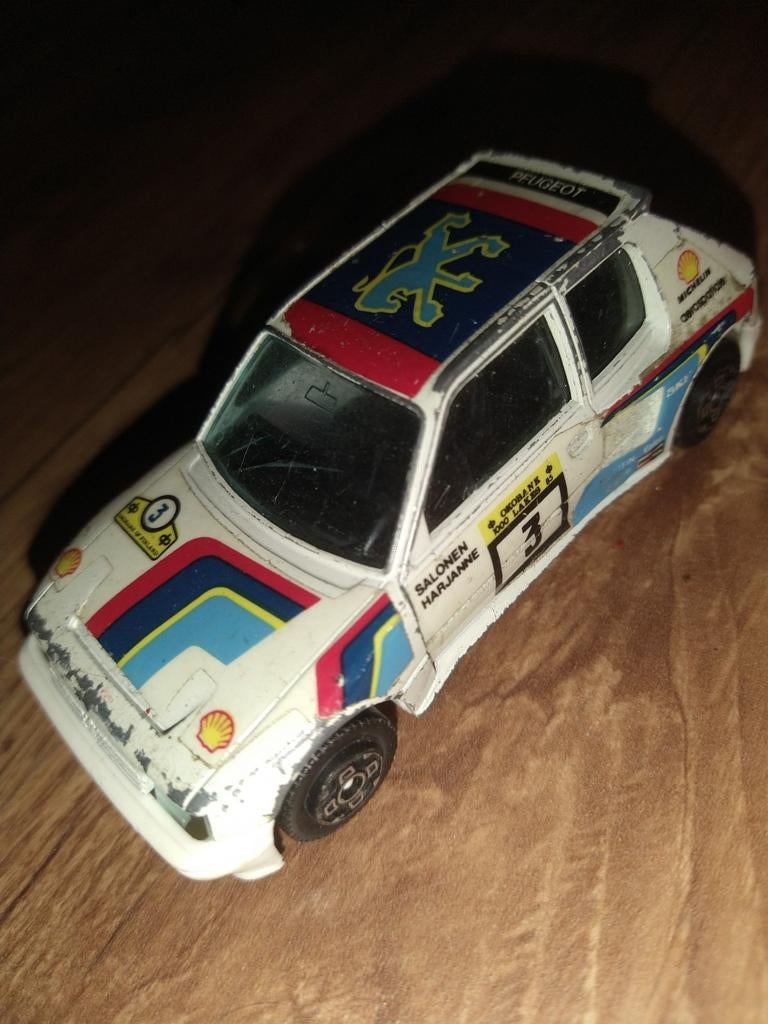 Bburago 1:24 Peugeot 205 Turbo 16 Rally modelauto. , Ophalen of Verzenden, Bburago