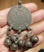 Antieke zilveren Munt Hanger Yemen Maria Theresia Taler 1780, Ophalen of Verzenden, Zilver