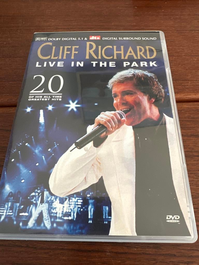 Cliff Richard - Live in the Park DVD (20 Greatest Hits), Alle leeftijden, Ophalen of Verzenden, Gebruikt, Muziek en Concerten