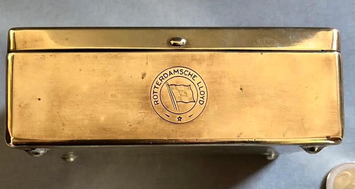 Vintage Rotterdamsche Lloyd Blikje voor (Pruim)Tabak of Thee, Verzamelen, Scheepvaart, Gebruikt, Gebruiksvoorwerp, Motorboot of Zeilboot