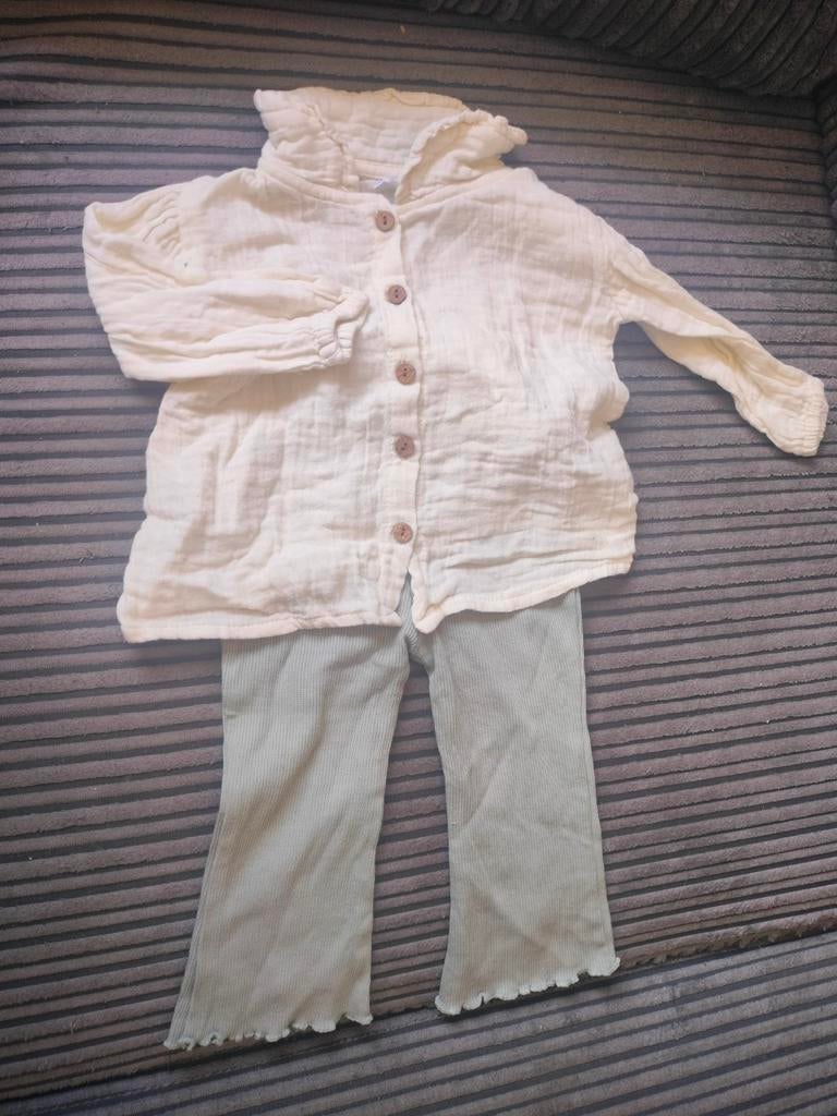 Leuk setje maat 74 - blouse en broekje, Ophalen of Verzenden, Zo goed als nieuw, Jongetje of Meisje, Setje