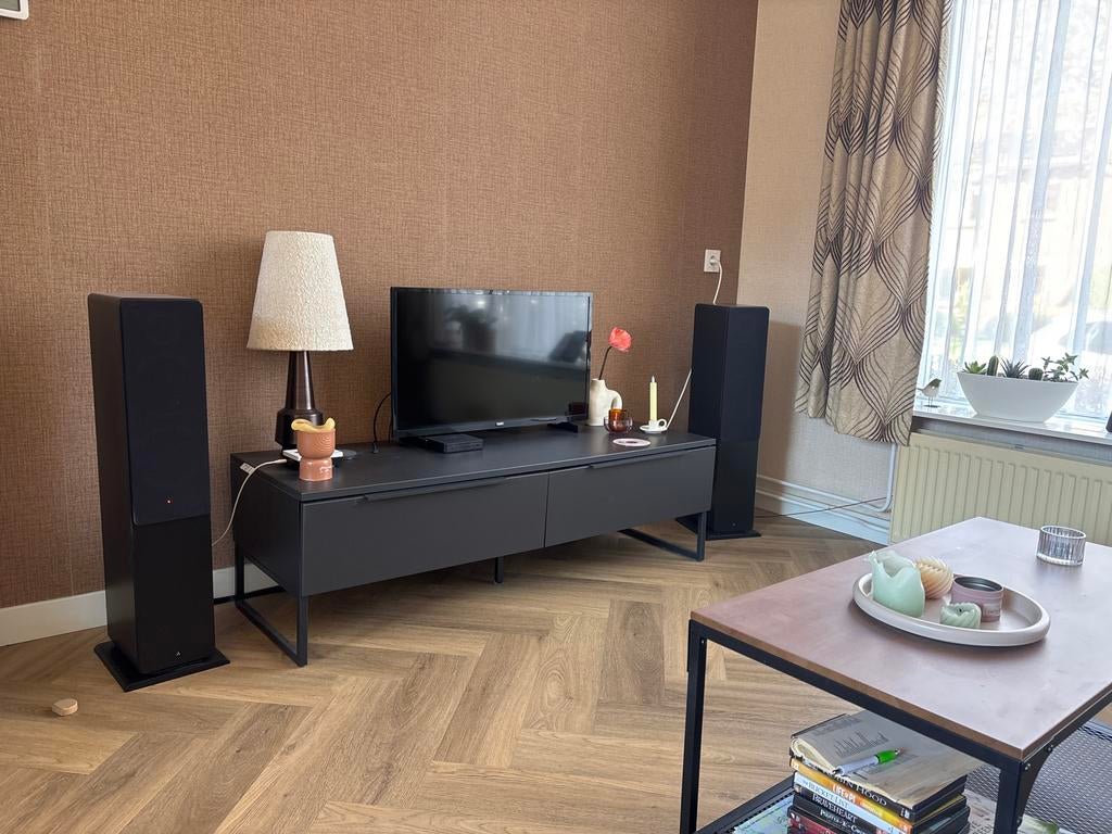 zwart/antraciet, tv-meubel b150xd50xh43, Ophalen, Gebruikt, 25 tot 50 cm, Minder dan 100 cm