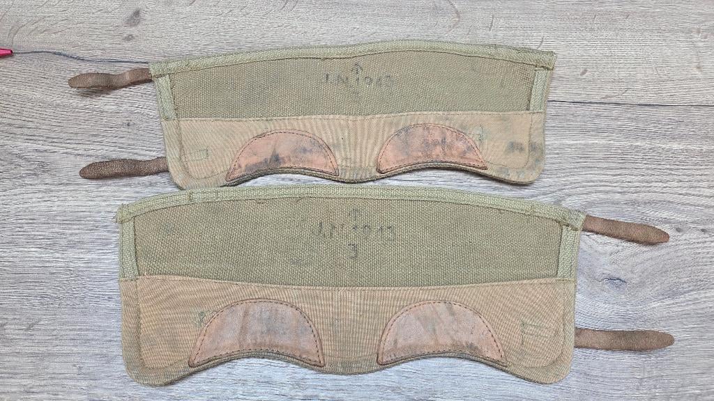 Britse wo2 gaiters, Verzamelen, Ophalen of Verzenden, Engeland, Embleem of Badge
