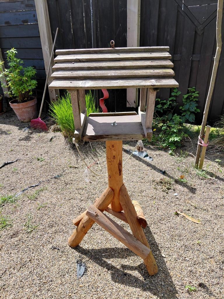 Vogelhuis op poot, Tuin en Terras, Ophalen, Nieuw