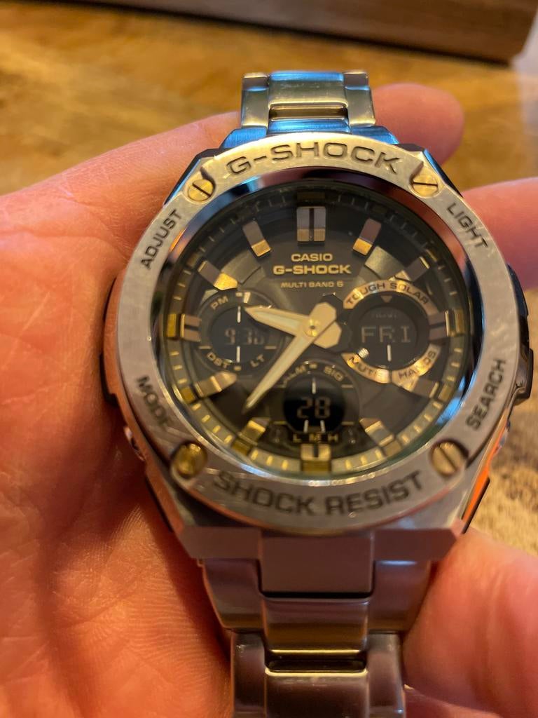 Casio G-Shock Multi Band 6 GST-W110D, Gebruikt, Ophalen of Verzenden, Waterdicht, Android