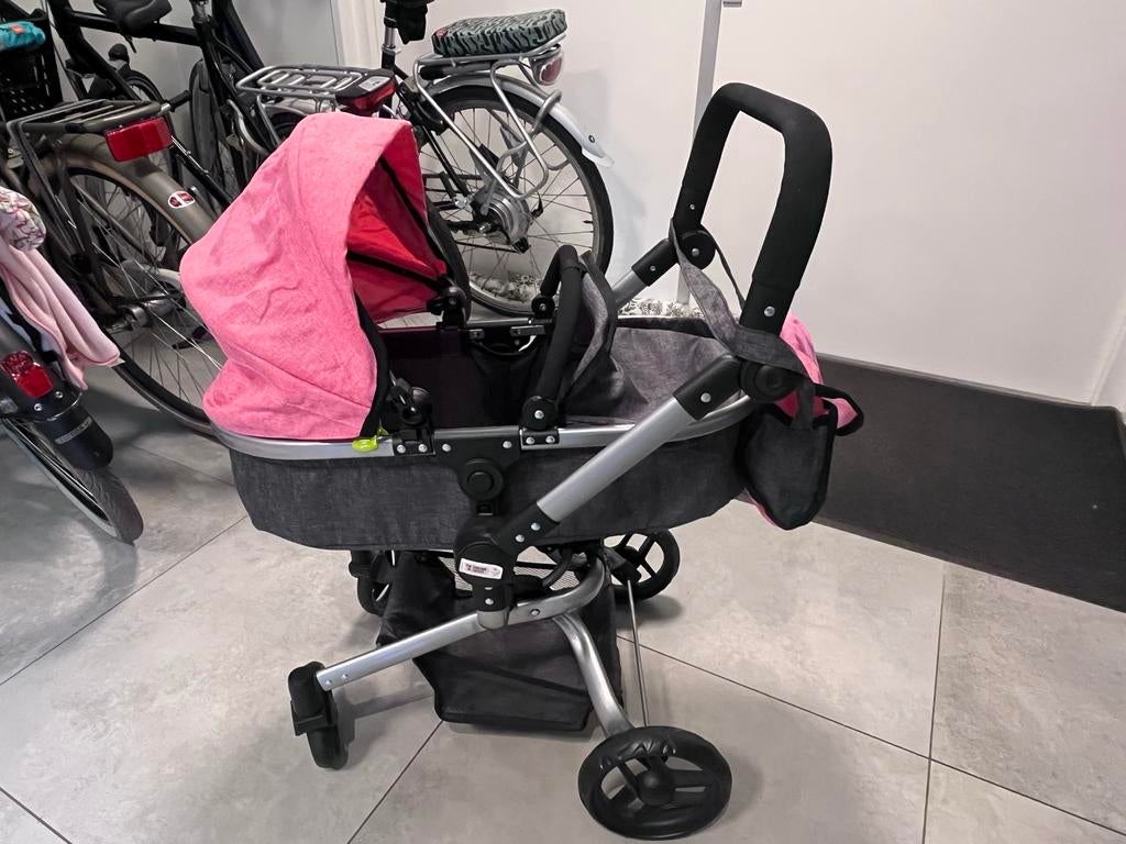 Roze speelgoed kinderwagen met dekje en luiertas, Kinderen en Baby's, Ophalen, Gebruikt, Meisje