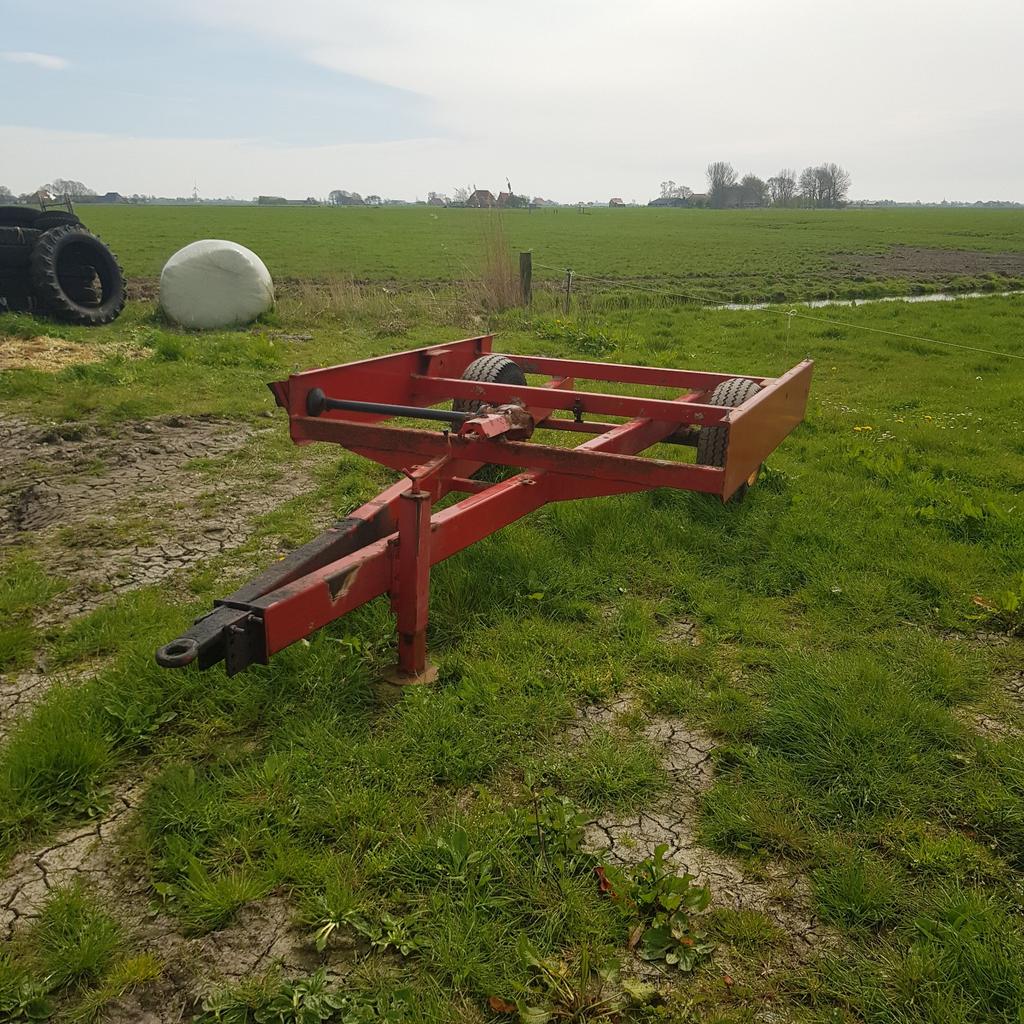 landbouw as kar aanhanger, Fietsen en Brommers, Fietsaccessoires | Aanhangers en Karren, Ophalen, Zo goed als nieuw, Overige typen