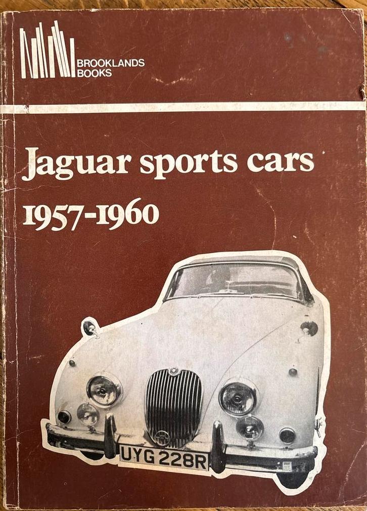 Jaguar Sports Cars 1957-1960 - Brooklands Books, Boeken, Auto's | Boeken, Gelezen, Overige merken, Ophalen of Verzenden