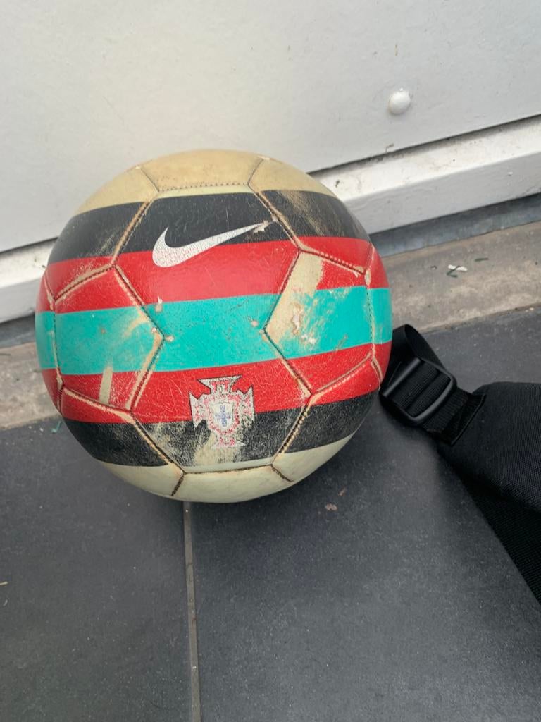 Nike bal maat 5, Sport en Fitness, Handbal, Ophalen of Verzenden, Zo goed als nieuw, Bal