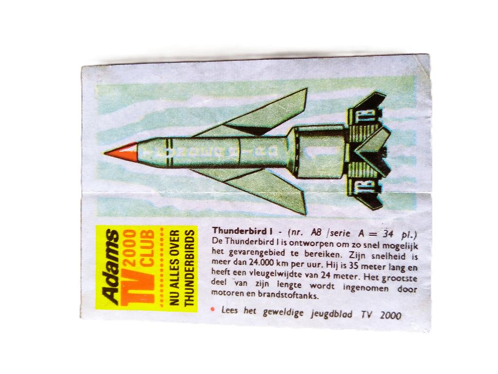 thunderbird 1 nr.8 *1966* adams serie tv 2000 club, Verzamelen, Ophalen of Verzenden, Gebruikt, Tv, Foto of Kaart