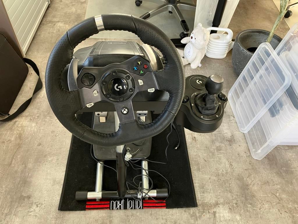 Logitech G920 racestuur met shifter en pedalen, Ophalen, Racestuur, Gebruikt, Verstelbaar