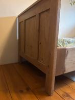 Antiek 1-persoons bed, Ophalen