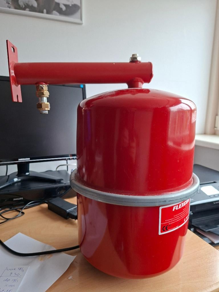 expansievat Flexcon 18 liter, Ophalen, 30 tot 80 cm, Gebruikt, Overige typen