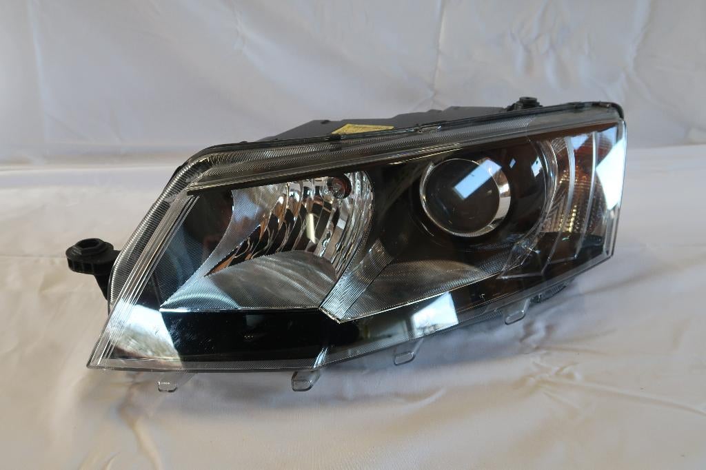 Koplamp Skoda Octavia Links 5e1941015a, Auto-onderdelen, Verlichting, Ophalen, Skoda