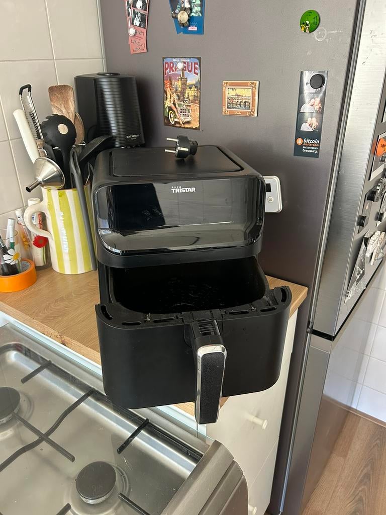 Airfryer tristar (gaat niet meer dicht), Ophalen of Verzenden, Niet werkend, Airfryer XL