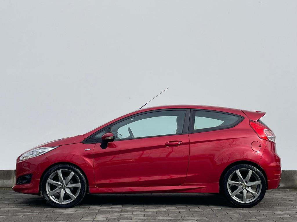 Ford Fiesta EcoBoost ST Line | Nieuwe distributie | Volledig, Auto's, Voorwielaandrijving, 23 km/l, Origineel Nederlands, Bedrijf