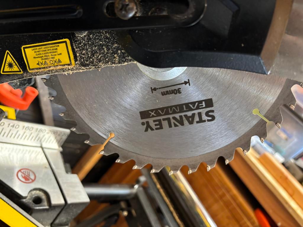 Stanley FatMax afkortzaag, Doe-het-zelf en Verbouw, Gereedschap | Zaagmachines, Ophalen, Zo goed als nieuw, Afkortzaag, 30 tot 70 mm